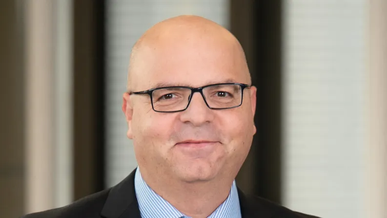 Portrait von Roman Weiss, Leiter International Business VITREA Schweiz.