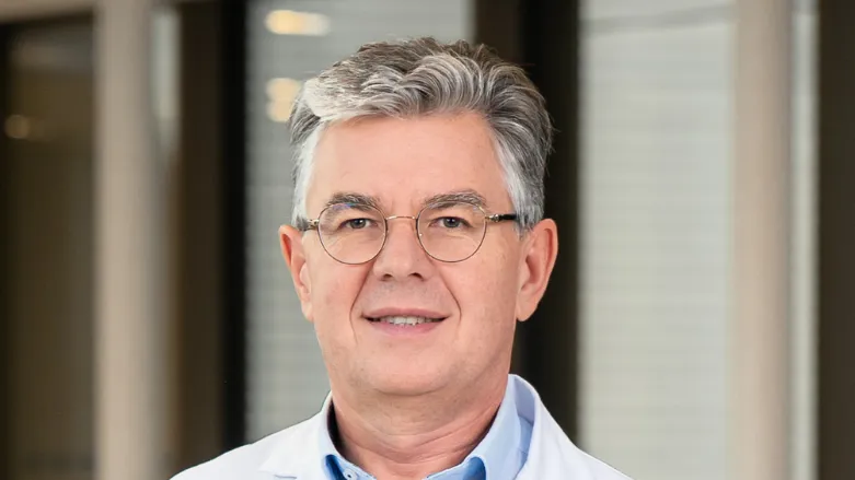 Portraitaufnahme von Dr. med. Stefan Schuko.